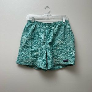 Men’s Patagonia swim trunks size medium